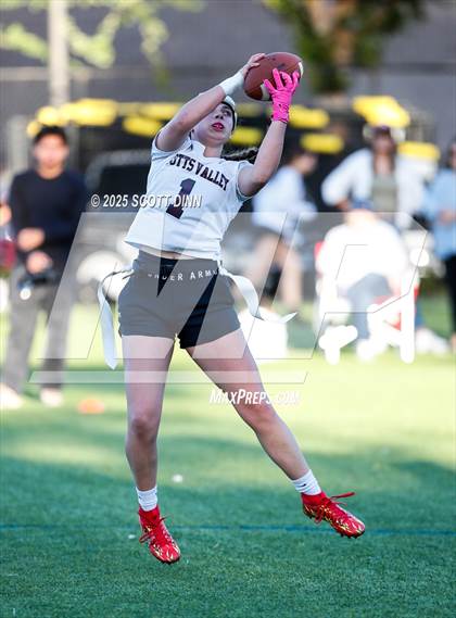 Thumbnail 2 in Scotts Valley vs Presentation (D3 Quarterfinal) photogallery.