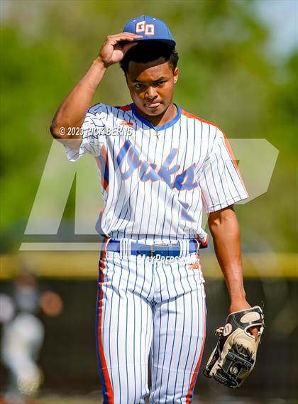 Thumbnail 1 in Grand Oaks vs Willis photogallery.