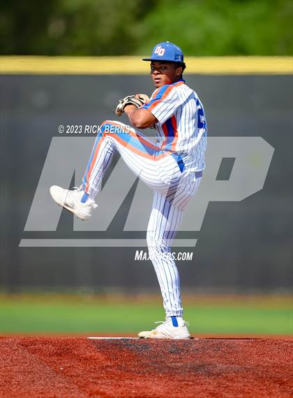 Thumbnail 3 in Grand Oaks vs Willis photogallery.