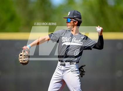 Thumbnail 2 in Grand Oaks vs Willis photogallery.