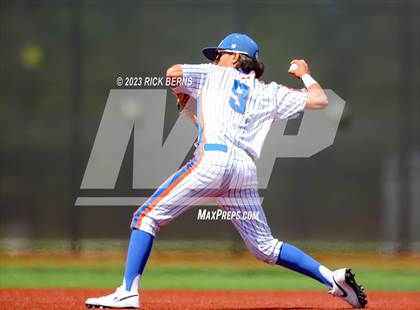 Thumbnail 2 in Grand Oaks vs Willis photogallery.