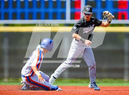 Thumbnail 2 in Grand Oaks vs Willis photogallery.