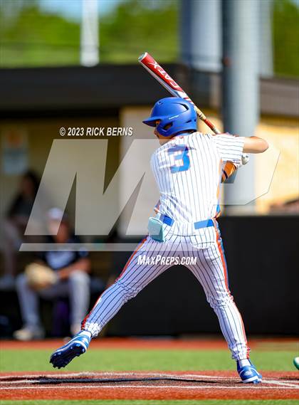 Thumbnail 1 in Grand Oaks vs Willis photogallery.