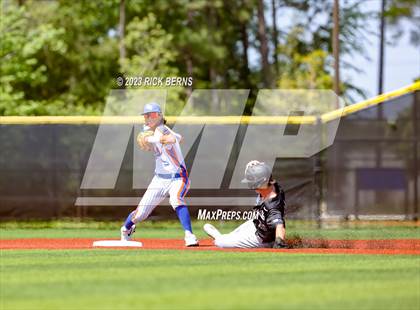 Thumbnail 2 in Grand Oaks vs Willis photogallery.