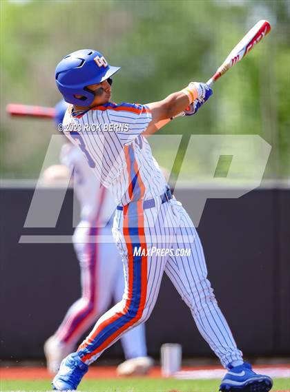 Thumbnail 2 in Grand Oaks vs Willis photogallery.