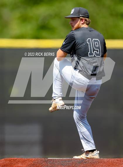 Thumbnail 1 in Grand Oaks vs Willis photogallery.