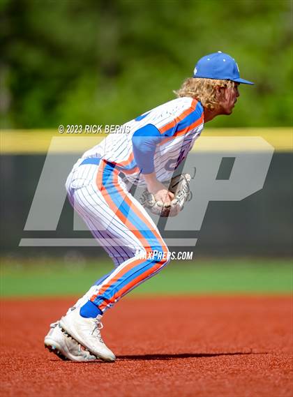 Thumbnail 2 in Grand Oaks vs Willis photogallery.