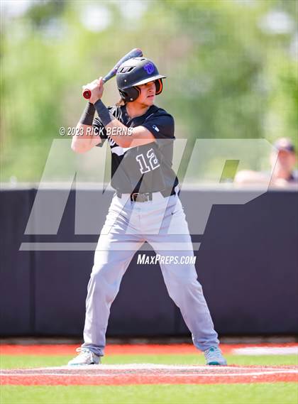 Thumbnail 1 in Grand Oaks vs Willis photogallery.