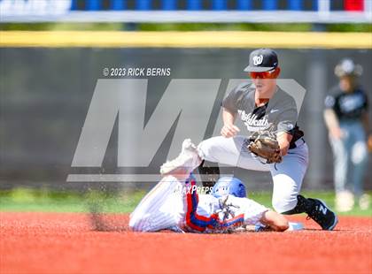 Thumbnail 2 in Grand Oaks vs Willis photogallery.