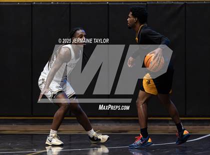 Thumbnail 1 in Evans @ North Augusta photogallery.