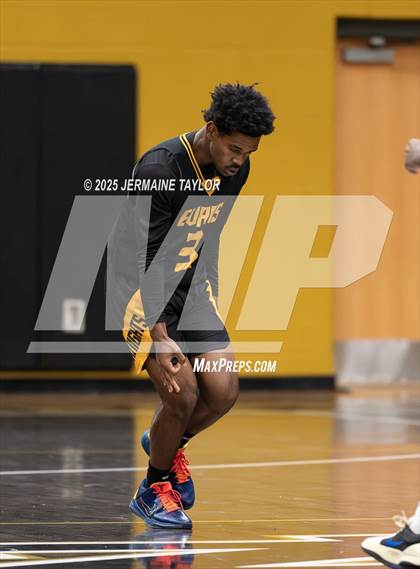 Thumbnail 3 in Evans @ North Augusta photogallery.