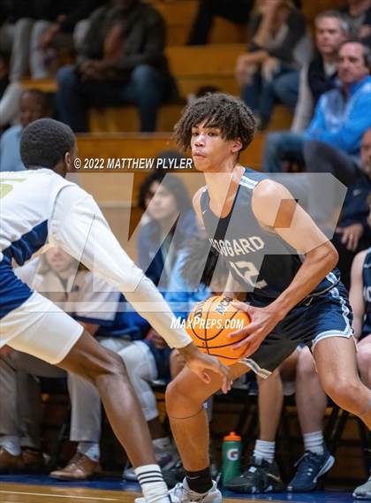 Thumbnail 2 in Hoggard vs. New Life Christian Academy (Cumberland County Holiday Classic) photogallery.