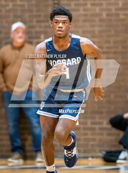 Thumbnail 1 in Hoggard vs. New Life Christian Academy (Cumberland County Holiday Classic) photogallery.