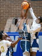 Photo from the gallery "Hoggard vs. New Life Christian Academy (Cumberland County Holiday Classic)"