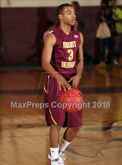 Thumbnail 3 in Mt. Vernon vs Cathedral Prep (McDonald's Classic) photogallery.