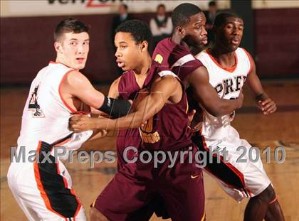 Thumbnail 1 in Mt. Vernon vs Cathedral Prep (McDonald's Classic) photogallery.