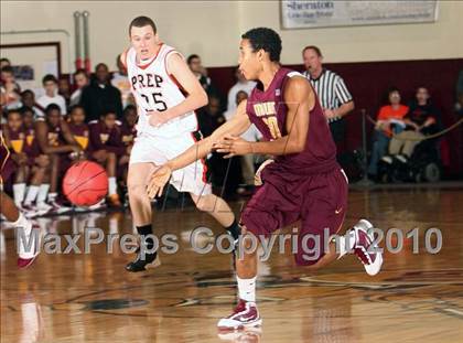 Thumbnail 3 in Mt. Vernon vs Cathedral Prep (McDonald's Classic) photogallery.