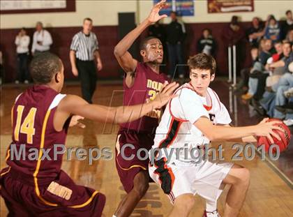 Thumbnail 1 in Mt. Vernon vs Cathedral Prep (McDonald's Classic) photogallery.