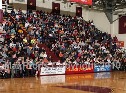 Thumbnail 2 in Mt. Vernon vs Cathedral Prep (McDonald's Classic) photogallery.