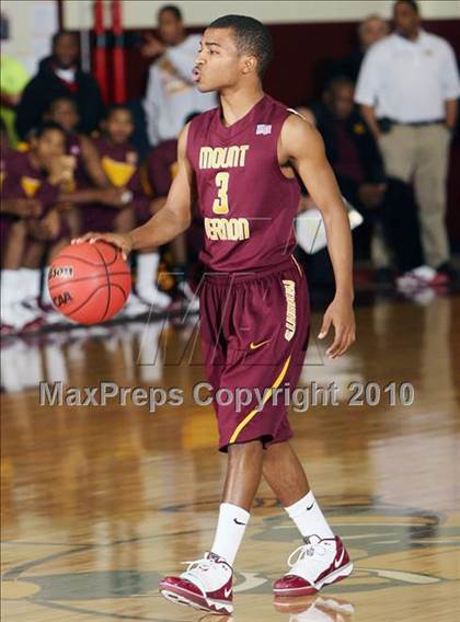 Thumbnail 2 in Mt. Vernon vs Cathedral Prep (McDonald's Classic) photogallery.