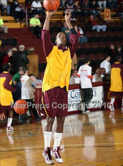 Thumbnail 1 in Mt. Vernon vs Cathedral Prep (McDonald's Classic) photogallery.
