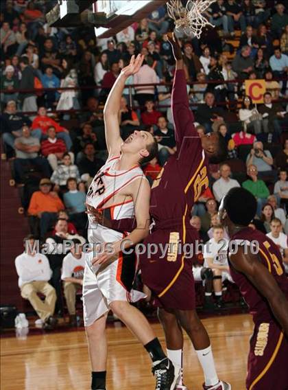 Thumbnail 2 in Mt. Vernon vs Cathedral Prep (McDonald's Classic) photogallery.