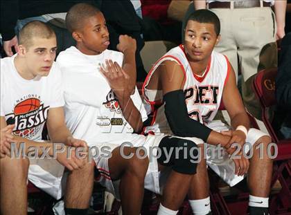 Thumbnail 2 in Mt. Vernon vs Cathedral Prep (McDonald's Classic) photogallery.