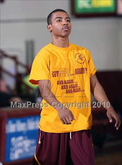 Thumbnail 3 in Mt. Vernon vs Cathedral Prep (McDonald's Classic) photogallery.
