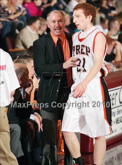 Thumbnail 2 in Mt. Vernon vs Cathedral Prep (McDonald's Classic) photogallery.