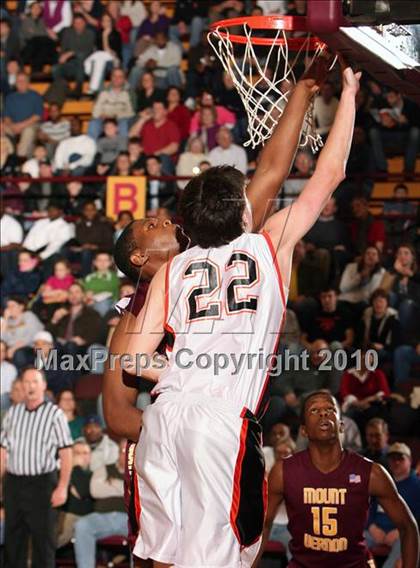 Thumbnail 2 in Mt. Vernon vs Cathedral Prep (McDonald's Classic) photogallery.