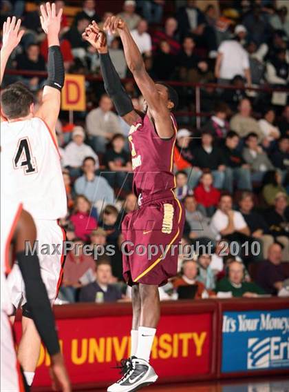 Thumbnail 2 in Mt. Vernon vs Cathedral Prep (McDonald's Classic) photogallery.
