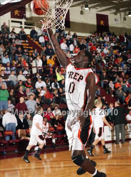 Thumbnail 1 in Mt. Vernon vs Cathedral Prep (McDonald's Classic) photogallery.