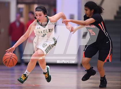 Thumbnail 2 in Washington vs. GlenOak (OHSAA Division I District Semifinal) photogallery.