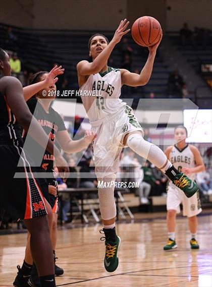 Thumbnail 1 in Washington vs. GlenOak (OHSAA Division I District Semifinal) photogallery.
