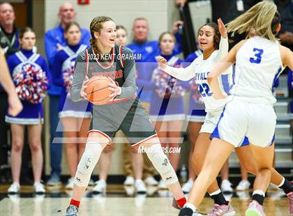 Thumbnail 1 in Fishers vs Hamilton Southeastern (IHSAA 4A Sectional Championship) photogallery.