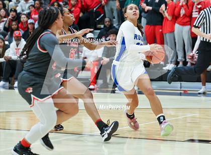 Thumbnail 2 in Fishers vs Hamilton Southeastern (IHSAA 4A Sectional Championship) photogallery.
