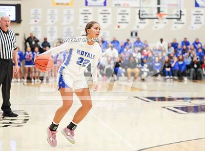 Thumbnail 2 in Fishers vs Hamilton Southeastern (IHSAA 4A Sectional Championship) photogallery.