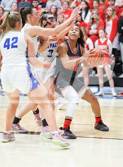 Thumbnail 2 in Fishers vs Hamilton Southeastern (IHSAA 4A Sectional Championship) photogallery.