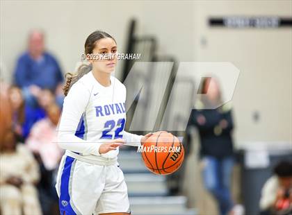 Thumbnail 1 in Fishers vs Hamilton Southeastern (IHSAA 4A Sectional Championship) photogallery.