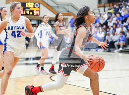Thumbnail 2 in Fishers vs Hamilton Southeastern (IHSAA 4A Sectional Championship) photogallery.