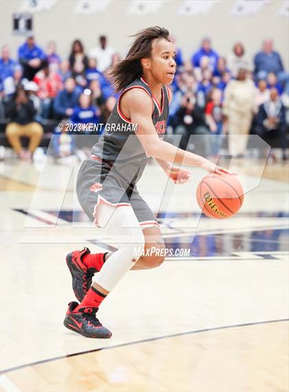 Thumbnail 3 in Fishers vs Hamilton Southeastern (IHSAA 4A Sectional Championship) photogallery.