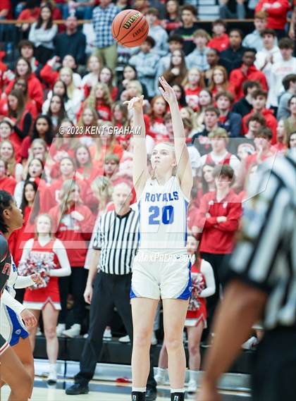 Thumbnail 1 in Fishers vs Hamilton Southeastern (IHSAA 4A Sectional Championship) photogallery.