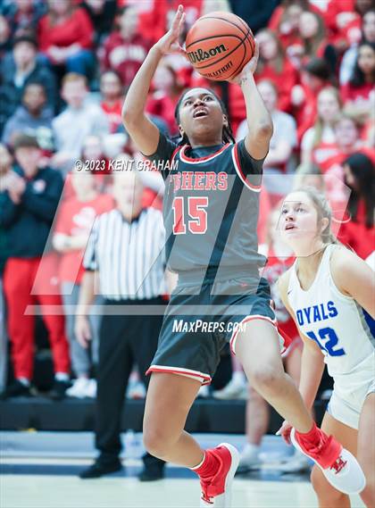 Thumbnail 2 in Fishers vs Hamilton Southeastern (IHSAA 4A Sectional Championship) photogallery.