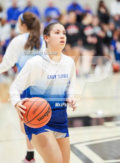 Thumbnail 2 in Fishers vs Hamilton Southeastern (IHSAA 4A Sectional Championship) photogallery.