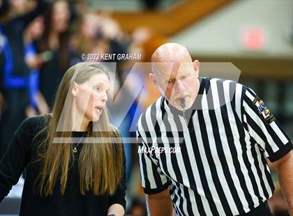 Thumbnail 1 in Fishers vs Hamilton Southeastern (IHSAA 4A Sectional Championship) photogallery.
