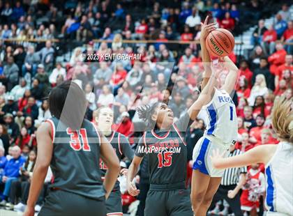 Thumbnail 1 in Fishers vs Hamilton Southeastern (IHSAA 4A Sectional Championship) photogallery.