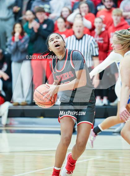 Thumbnail 1 in Fishers vs Hamilton Southeastern (IHSAA 4A Sectional Championship) photogallery.