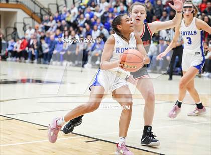 Thumbnail 2 in Fishers vs Hamilton Southeastern (IHSAA 4A Sectional Championship) photogallery.