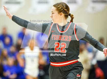 Thumbnail 2 in Fishers vs Hamilton Southeastern (IHSAA 4A Sectional Championship) photogallery.