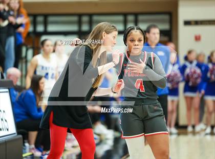 Thumbnail 3 in Fishers vs Hamilton Southeastern (IHSAA 4A Sectional Championship) photogallery.